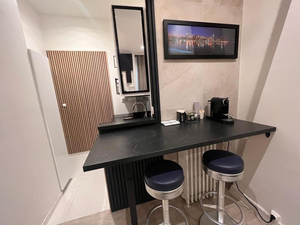 Appartement 269 Pereire - Superb In *